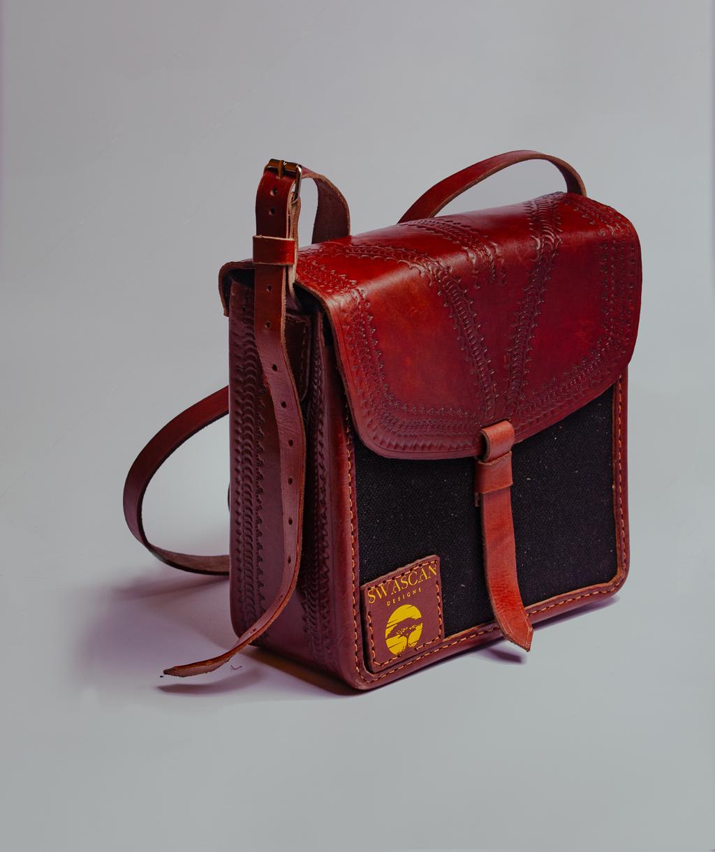 Kasyoka Handwoven Sisal and Leather Bag